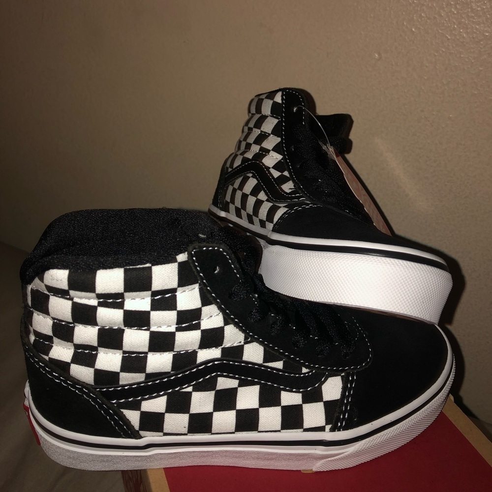 Kids Checkered Vans -Brand new
